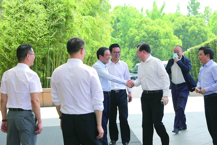1-杭州市长.JPG