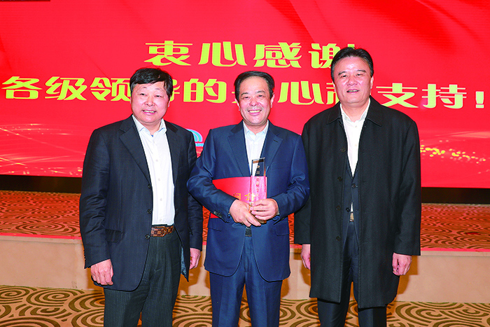 1-区领导节后慰问-1.jpg
