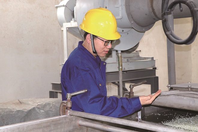 2-荣盛人陆建洪.jpg