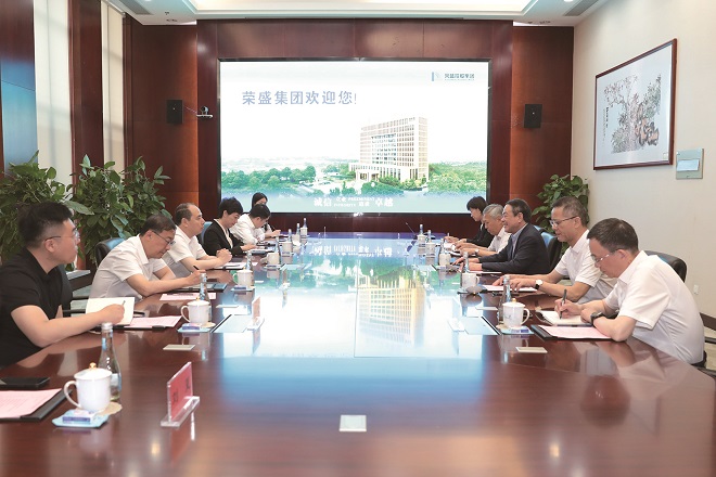 1-大连市委常委、金普新区党工委书记王守宇.jpg