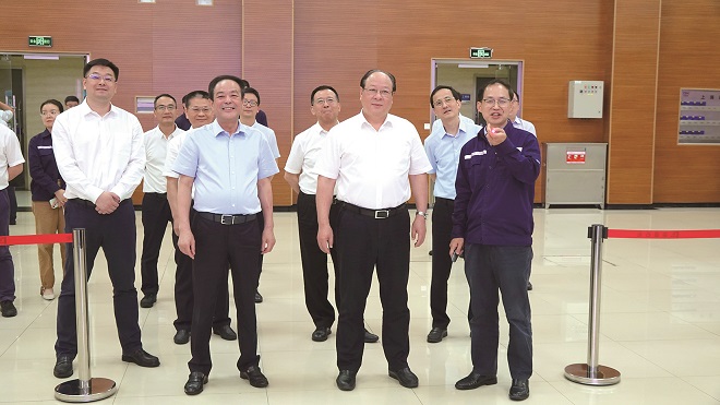 1-彭佳学调研中金石化.JPG