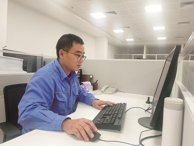 2-荣盛人代恩东.jpg