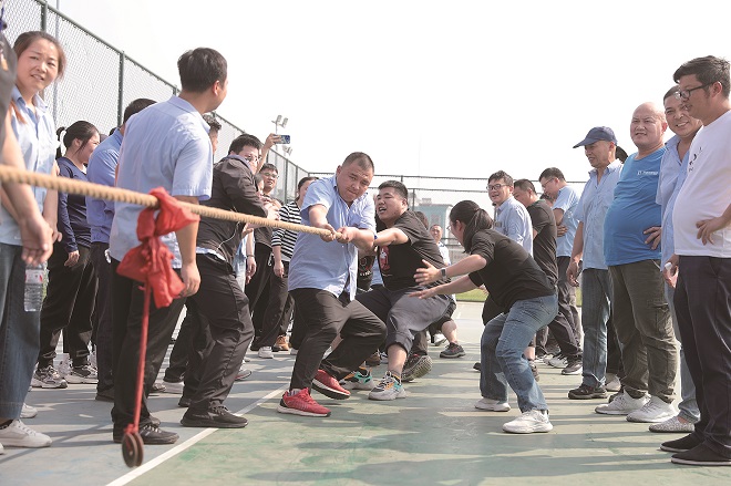 2-拔河.jpg
