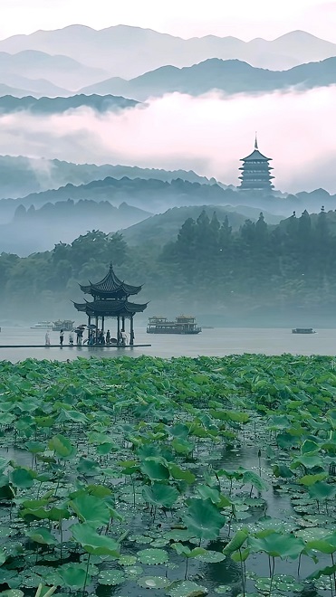 醉雨西湖-刁鹏.jpg